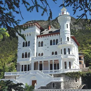 3* Aparthotel Résidence Château Des Magnans By Nevesol